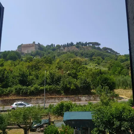 Orvieto Brick House *