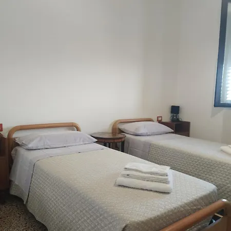 Orvieto Brick House * أورفييتو سكالو