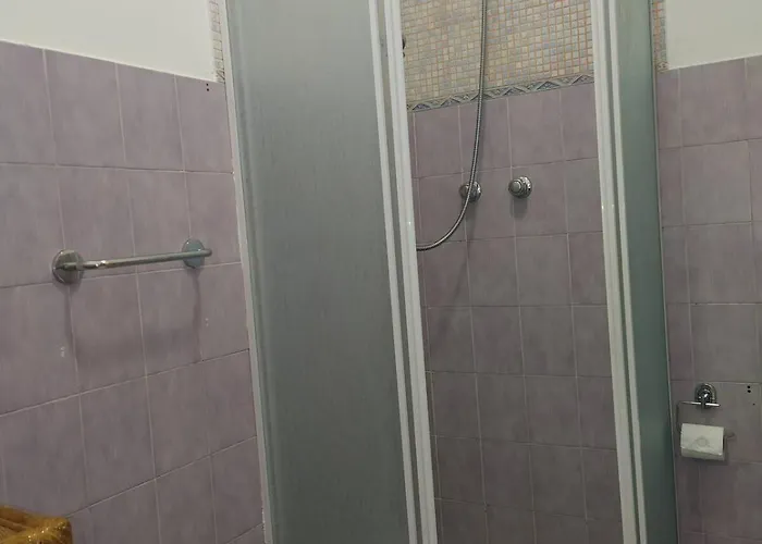 Orvieto Brick House * Orvieto Scalo